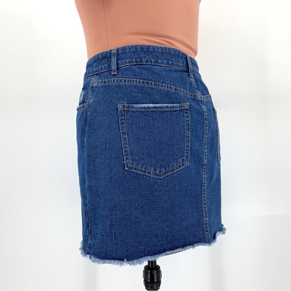 Roxy Icon Blue Denim Raw Edge Mini Skirt, XL - Picture 5 of 16